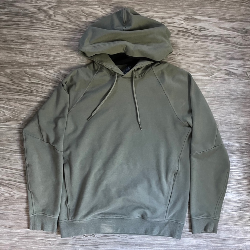 Lululemon City Sweat Pullover Hoodie Mens Small Olive Green Raglan Sweatshirt